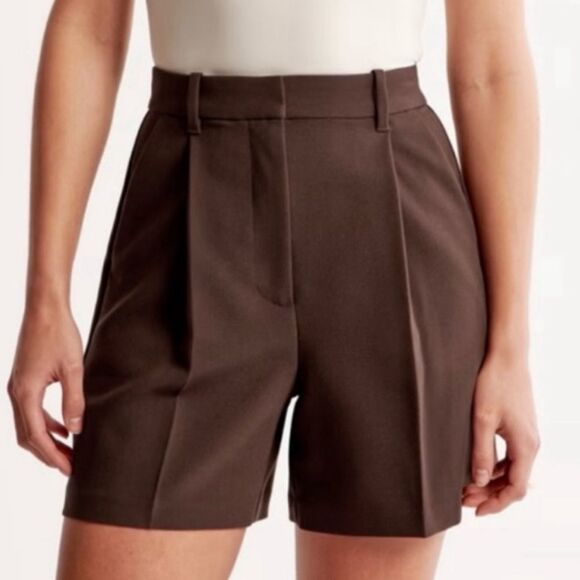 Abercrombie & Fitch Tailored Shorts Size XL Brown Pockets Women's - Picture 1 of 11